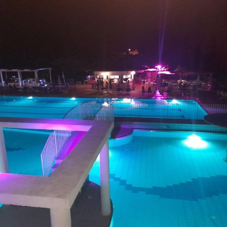 Resort Sciabache زامبروني المظهر الخارجي الصورة