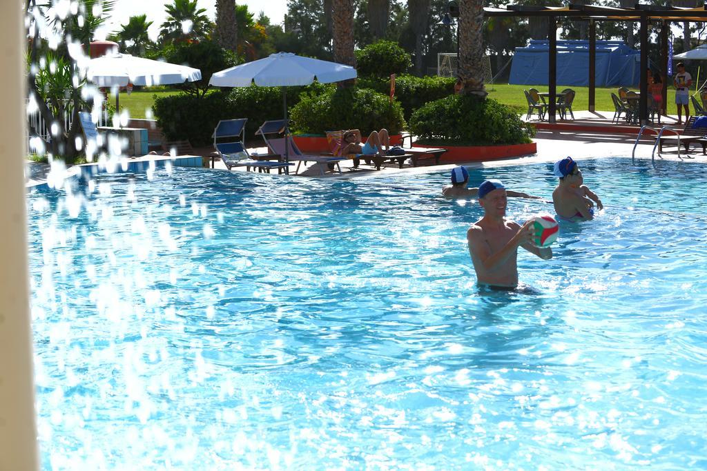 Resort Sciabache زامبروني المظهر الخارجي الصورة