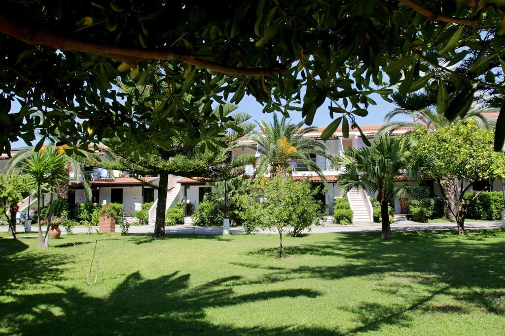 Resort Sciabache زامبروني المظهر الخارجي الصورة