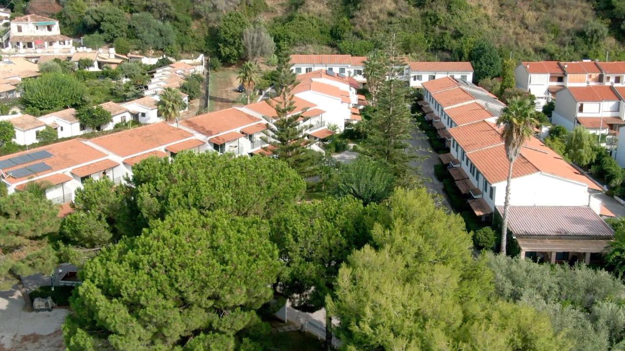 Resort Sciabache زامبروني المظهر الخارجي الصورة