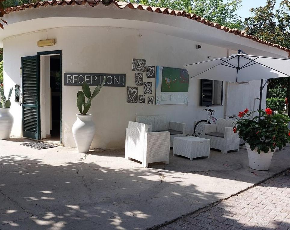 Resort Sciabache زامبروني المظهر الخارجي الصورة