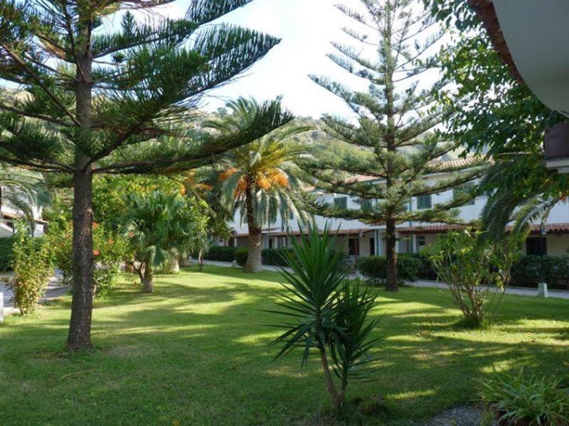Resort Sciabache زامبروني المظهر الخارجي الصورة